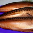 копченая жидким дымом скумбрия