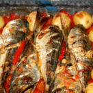 Скумбрия в духовке с овощами